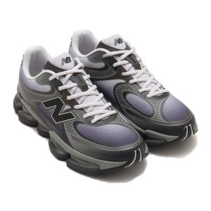 The New Balance 2000 “Pearl Grey”