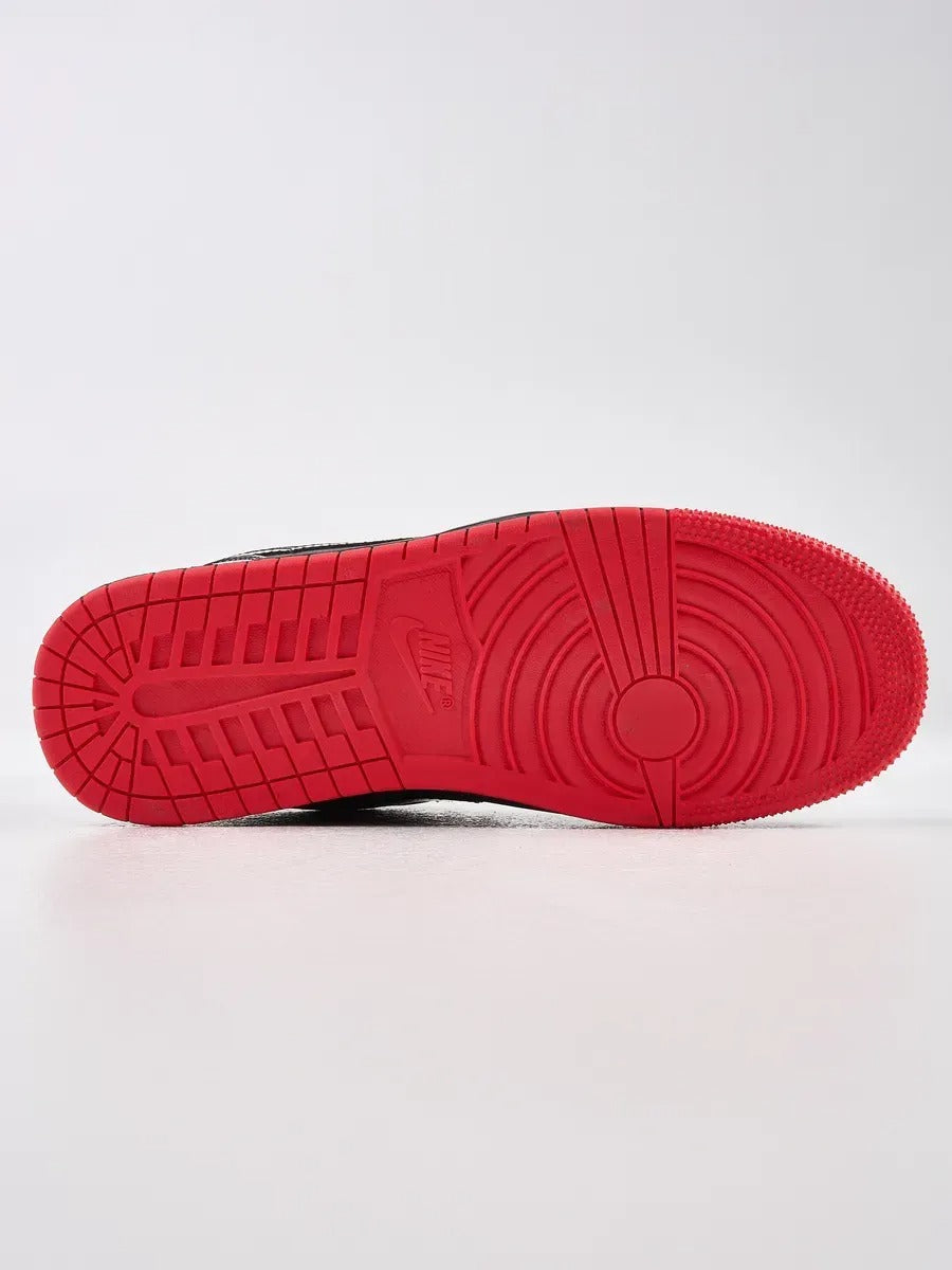 AIR JORDAN 1 LOW RETRO "SUELA ROJA" – Image 4