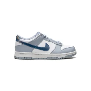Nike Kids baskets Dunk Low GS Blue Irisée