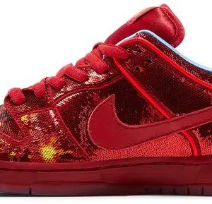 « Ruby Red Slipper « Wizard of Oz x Nike SB Dunk Low