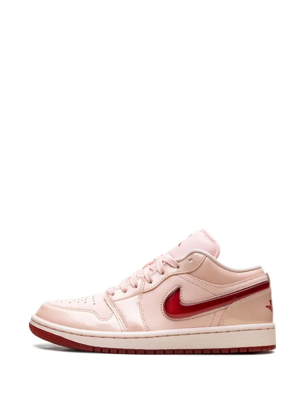 Jordan baskets Jordan 1 'Patent Valentine's Day' – Image 6